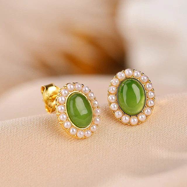 Solid 925 Sterling Silver Butterfly Natural Green Jade Stud Earrings 11x9mm