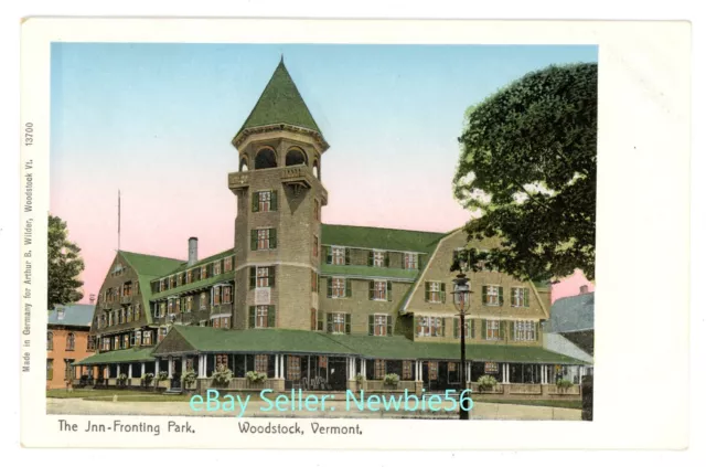 Woodstock Vermont VT - INN FRONTING PARK HOTEL - Copper Windows Postcard