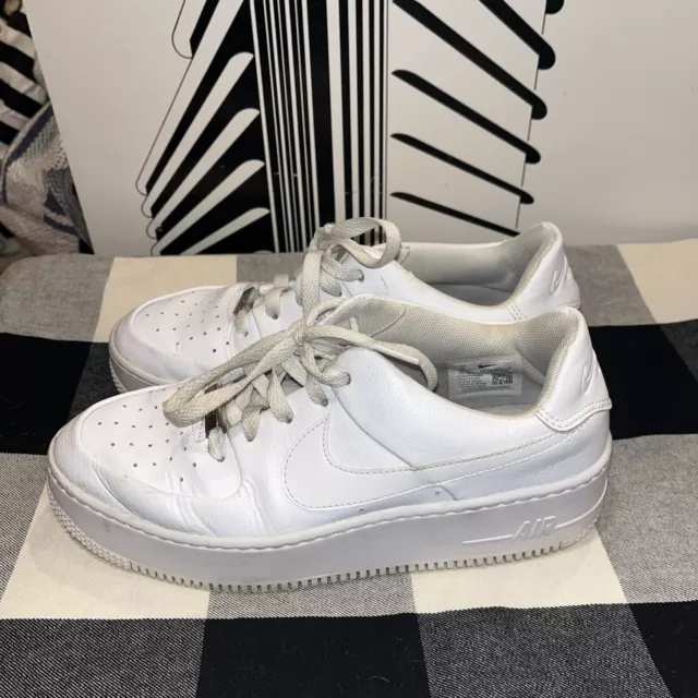 Nike Air Force 1 One Low White AR5339-100 Womens Size 9 EU40