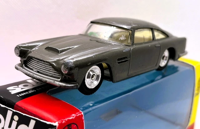 Modèle Réduit Aston Martin DB12 2023 1:43 Par Solido - Vert - Référence SL4315702