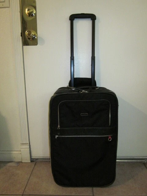 Tumi 48722D Voyageur Ravello 22" Expandable 2 Wheeled Carry On Luggage Need fix