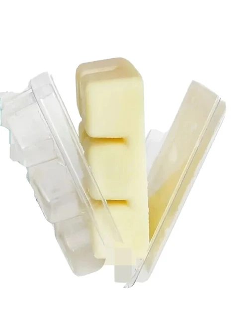 Le jonc anglais en Or jaune serti d'un Diamant, symbole chic