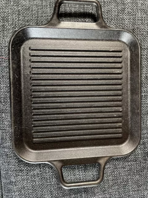 NEW Lodge Cast Iron P12SG Griddle Pan Skillet 12 Inch Square NEW