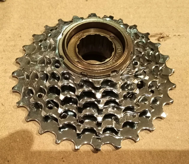 Tri diamond freewheel outlet