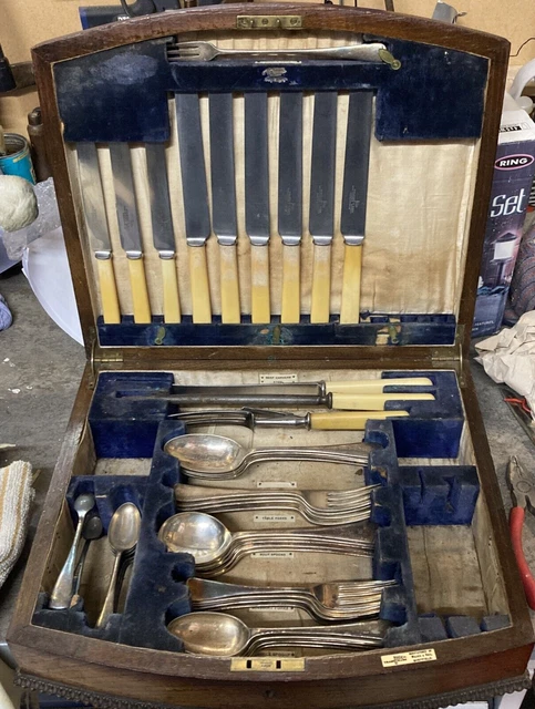 Walker & hall discount cutlery