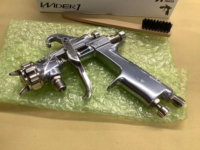 Unused Anest Iwata WIDER1-13E2P spray gun from Japan