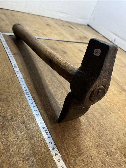 Ancienne Plane Forgée De Menuisier – Outil Du 19ème Siècle – Fer Forgé