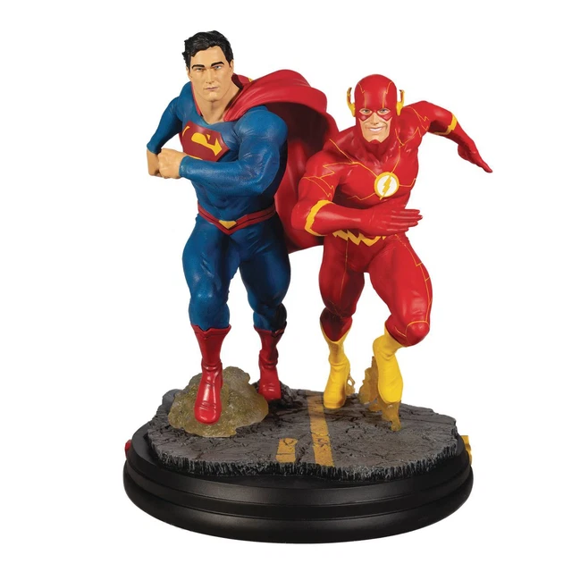 McFarlane Toys DC Comics: Battle Statues - Superman Vs Flash McFarlane Toys DC Comics: Battle Statues - Superman Vs Flash
