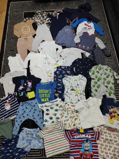 #230-TM Enorme pacchetto di vestiti per bambini 6-9 mesi NEXT GEORGE PRIMARK DISNEY PEPP