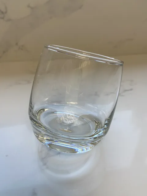 https://www.picclickimg.com/gXQAAOSwzEBlkYJc/Rocking-Whiskey-Glass.webp