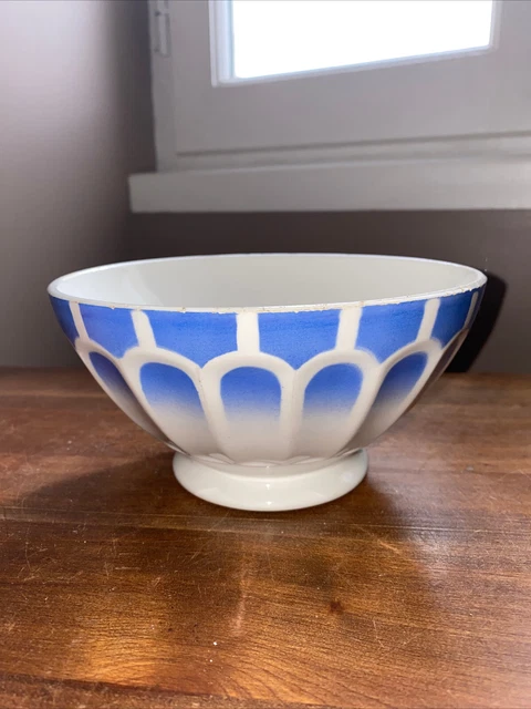 Très Grand Bol ancien à arcades bleues era Digoin Sarreguemines Diam : 17,7 cm