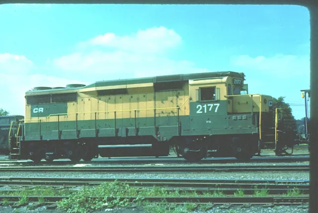 CR 2177 GP-30, Harrisburg, Pa, 09/76; Kodachrome Original
