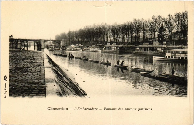 CPA AK Charenton L'Embarcadere, Pontons des Boats FRANCE (1282296)