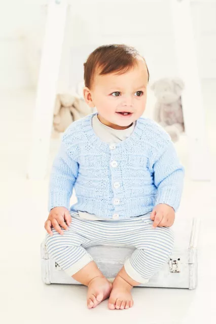 Stylecraft 9677 Pull Et Cardigan Bébé/Enfant Tricotage Motif Dk Birth-5 Ans