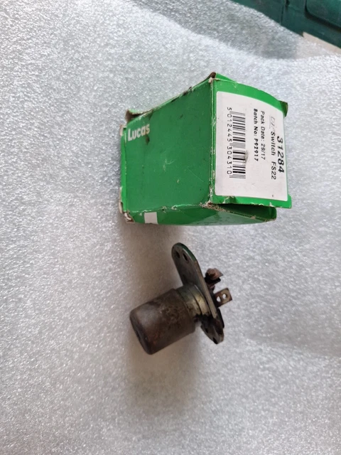 VINTAGE LAND ROVER Series Genuine Lucas FS22 Floor Mounted Dip Switch