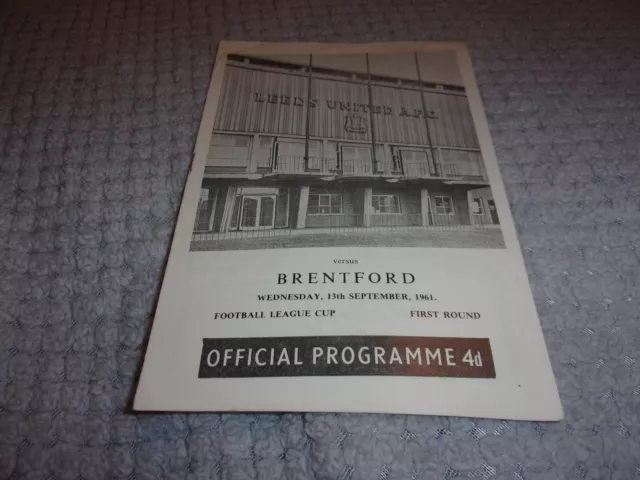 Leeds Utd V Brentford League Cup Programme Season 61  - 62