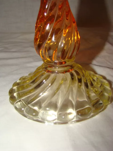 bougeoir torsadé en cristal de " Baccarat " époque début 20ème 3