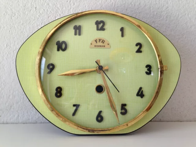 MAGNIFIQUE Horloge pendule FFR  FORMICA jaune / vert   VINTAGE 50 60 70's