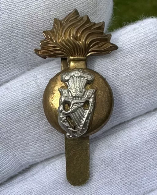ROYAL IRISH FUSILIERS Cap Badge- Superb Original Example - Free UK P&P ...