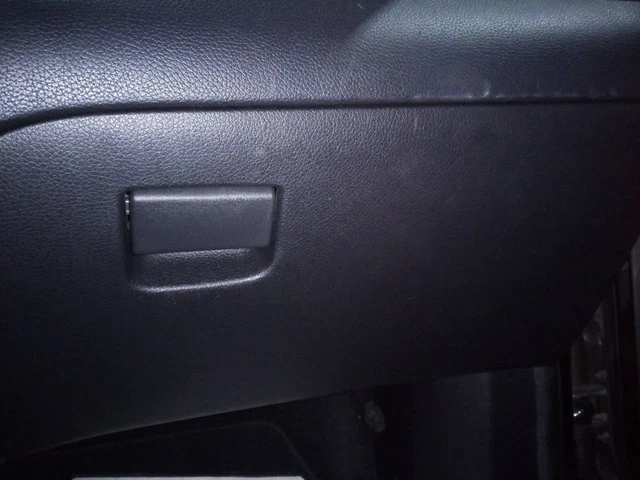 Boîte a gants nissan qashqai ii todo terreno cerrada 2301880