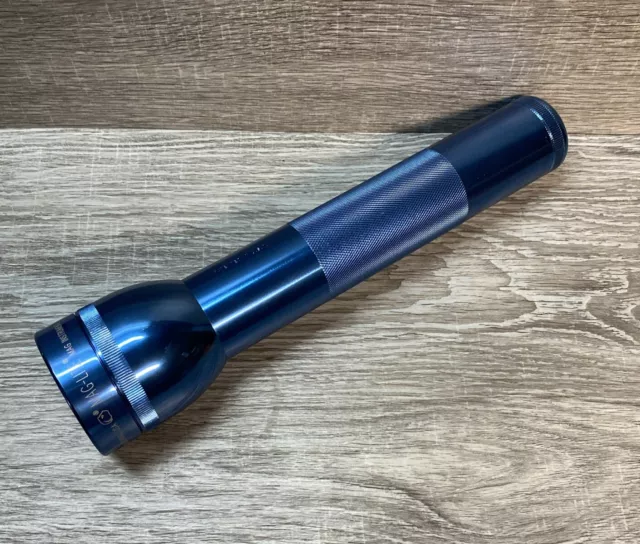 Mag-Lite 10" 2 D Cell Battery Blue Flashlight Maglite Maglight Made In USA