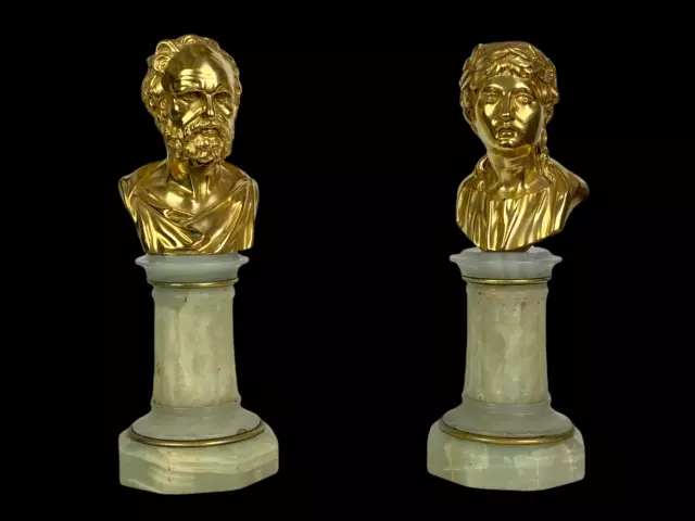 PAIRE DE BUSTES DE PHILOSOPHES  EN BRONZE DORÉ SUR SOCLE EN ONYX DU XIXe