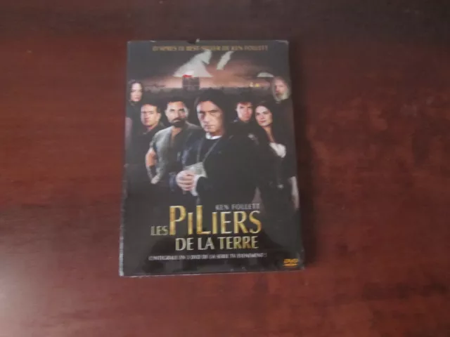LES PILIERS DE LA TERRE  - Intégrale - Coffret 3 DVD sous blister