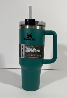 stanley water cup with straw