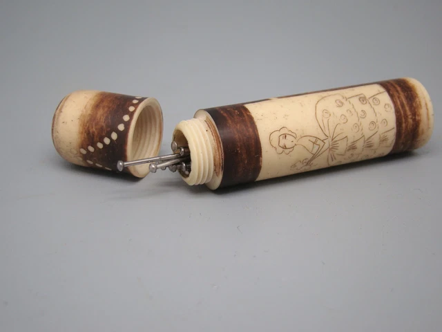 Ancien étui à Backgammon En Peau De Porc Et Bakélite - Caramel Marbré Et Rouge - 1,5"