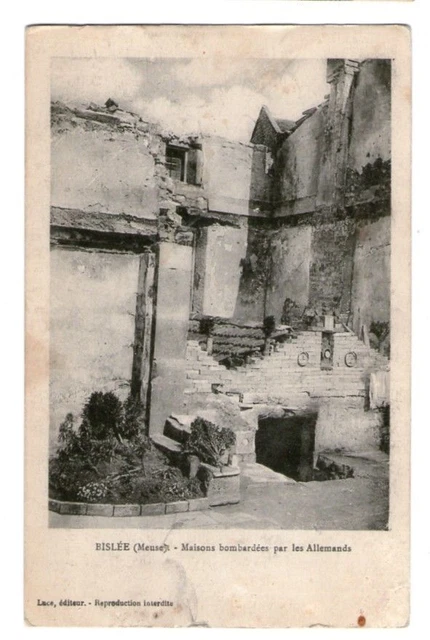 55-93 cpa Bislée - Ruines Maisons