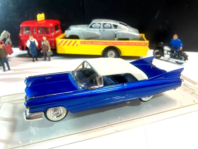 Miniature Mitica 1/18 Cadillac Eldorado Biarritz 1962 - Toit Fermé, Rose Métallisé (neuf)