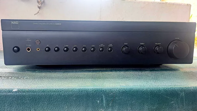 Amplificateur NAD C326BEE