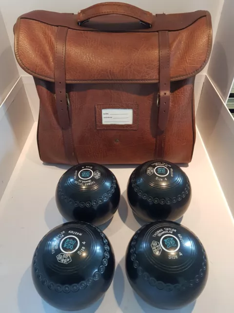 thomas taylor ace Lawn bowls size 4 With Leather Bag