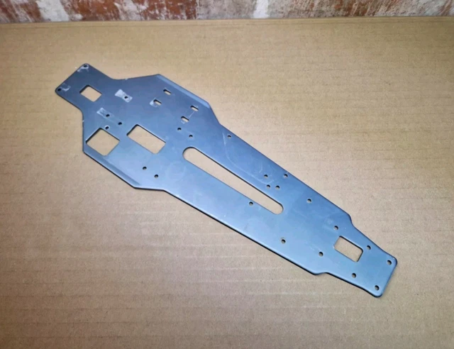 THUNDER TIGER TS4-N - 1/10 - Châssis + Support moteur + Support de