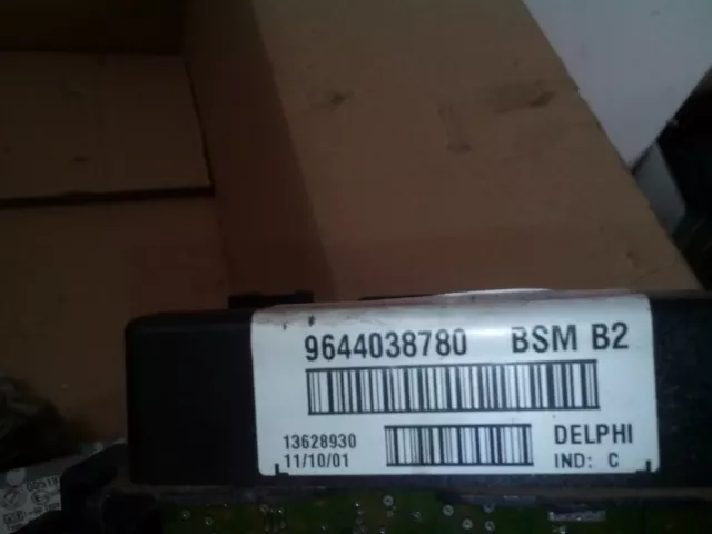 Peugeot 307 1400 Bz Cod 9644038780 Portafusibili Delphi Peugeot 307 1400 Bz Cod 9644038780 Portafusibili Delphi