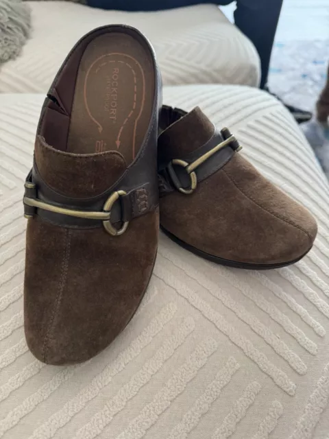 Rockport suede shop clogs