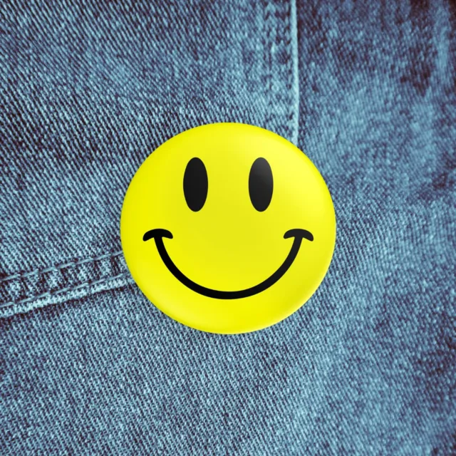 Yellow Smiley Face Emoji 25mm / 1" Size Button Pin Badge