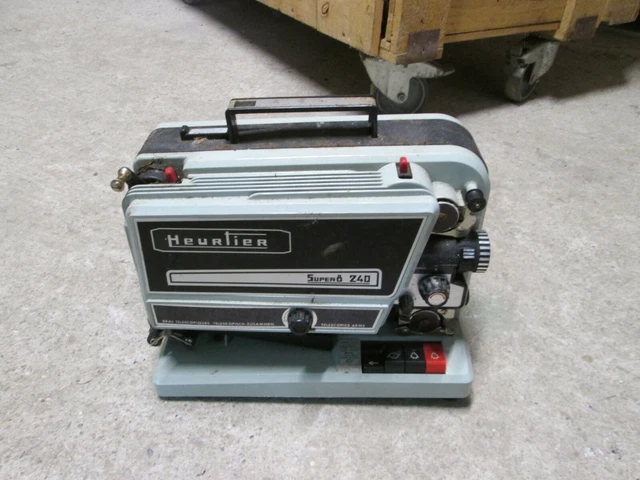 Projecteur Heurtier super 8 240 - Collection