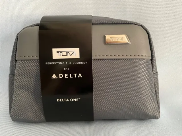 Tumi Delta One Airlines Soft Toiletry / Amenity case kit with Kiehl Products–New