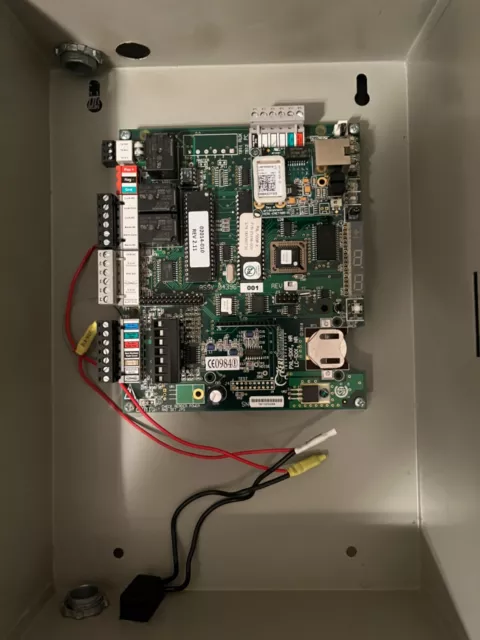 Keri Systems PXL-500P-X Controller / 05496-001 w Lan Port Adapter in Enclosure