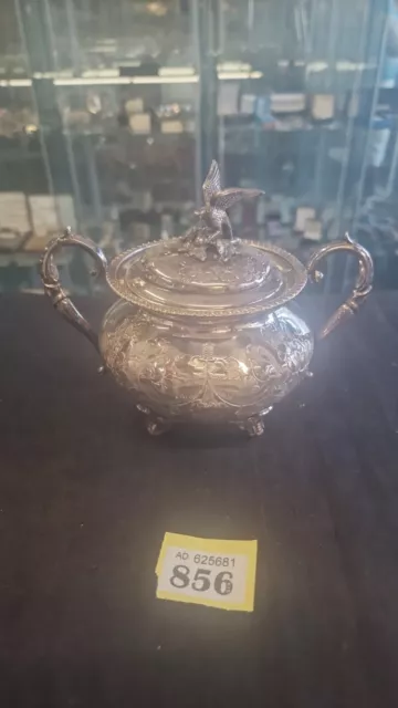 Ciotola di zucchero con coperchio John Turton EPBM inseguita a mano con statuetta Bird doppio manico 0785