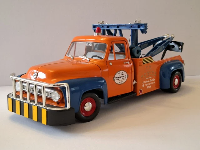 ERTL American Muscle 1:18 - Dodge Lil Red Truck 1978 - Réf 7385 - Occasion