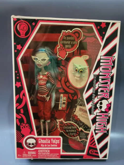 Monster High Doll Ghoulia Yelps First Wave 2010 From Mattel