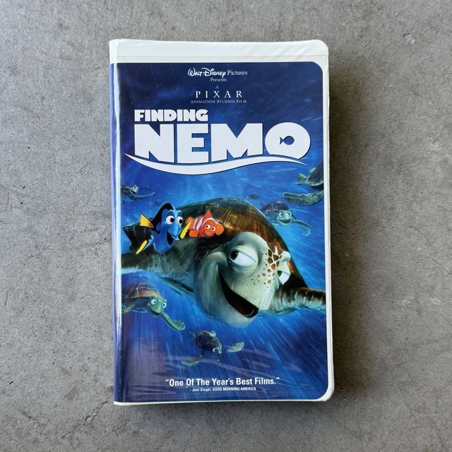 WALT DISNEY PIXAR Finding NEMO Animation Movie VHS Video Clamshell Case ...