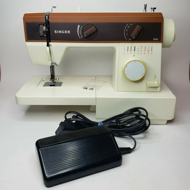 SINGER 5525 SEWING Machine Heavy Duty Industrial Commercial + Foot Pedal Tested EUR 74,94