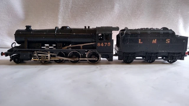 Hornby Dublo 2 Rail LMS 2-8-0 8F Class Loco Working