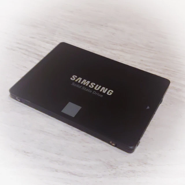 Samsung V-Nand Ssd 860 Evo 250 Gb Mz-76E250 2.5" Sata Iii