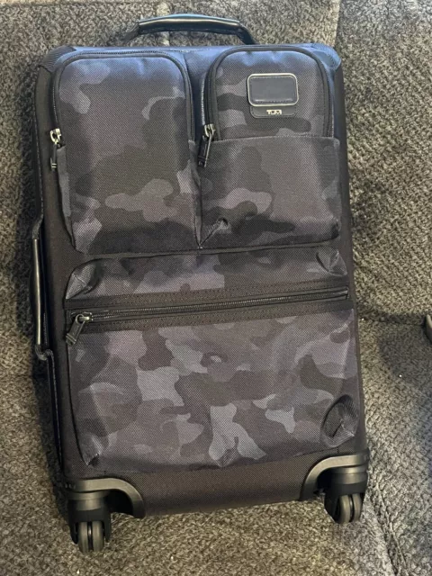 Tumi Briley International Carry On Luggage Expandable Navy Camo