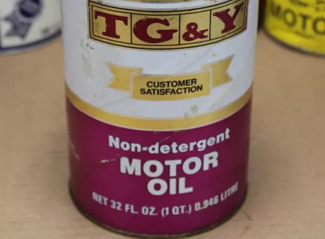 hard to find 1960s era T G & Y STORES MOTOR OIL Old 1 qt. Oil Can