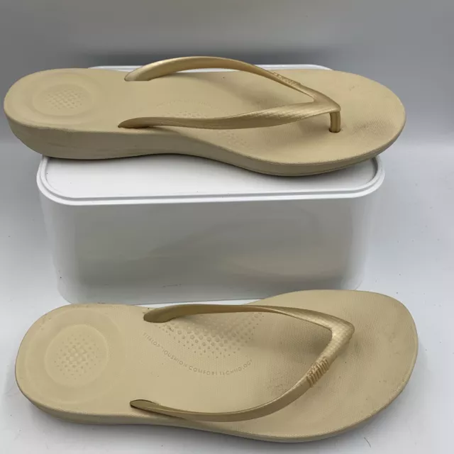 Fitflop Womens Iqushion Comfort Flip Flop Toe Post Sandal Gold Size Uk5 EU38